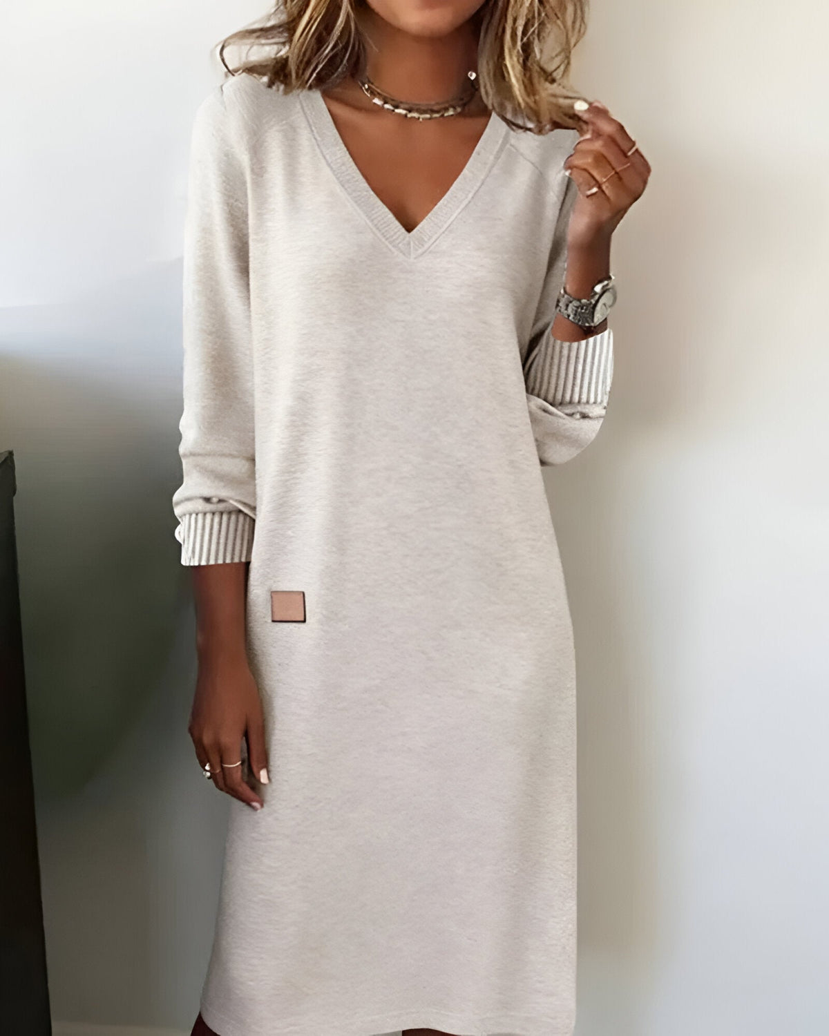 Stella | Stylish Long Sleeve V-neck Dress