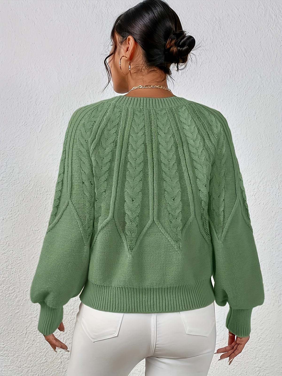 Eleanor | Relaxed Cable-Knit Sweater